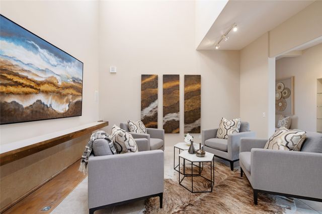 4 Old Agua Fria E, Santa Fe, NM 87508