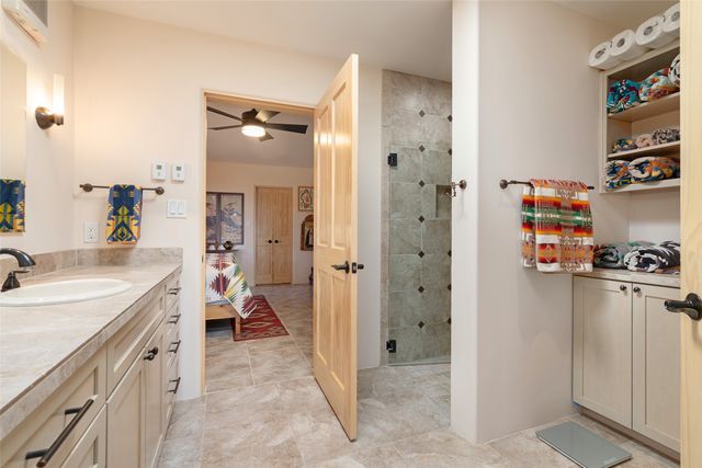 4 Old Agua Fria E, Santa Fe, NM 87508