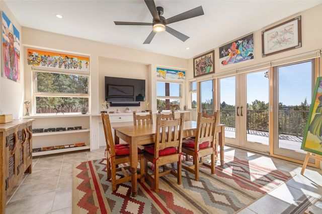 4 Old Agua Fria E, Santa Fe, NM 87508