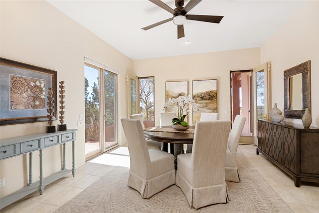 4 Old Agua Fria E, Santa Fe, NM 87508