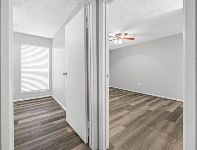 1500 Bay Area Boulevard 286, Houston, TX 77058