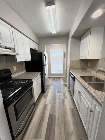 1500 Bay Area Boulevard 286, Houston, TX 77058