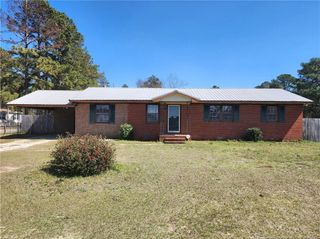 710 Ballance Farm Road Road, St. Pauls, NC 28384