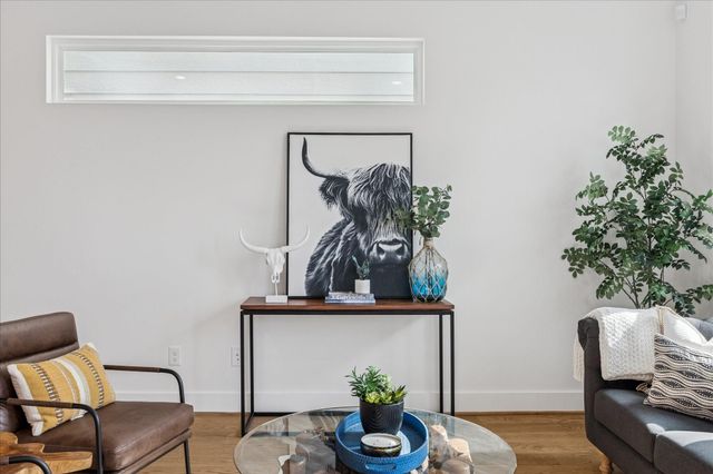 7710 Sky Dweller Drive, Houston, TX 77055