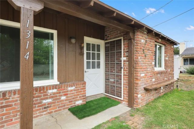 1310 S 2nd Ave, Arcadia, CA 91006