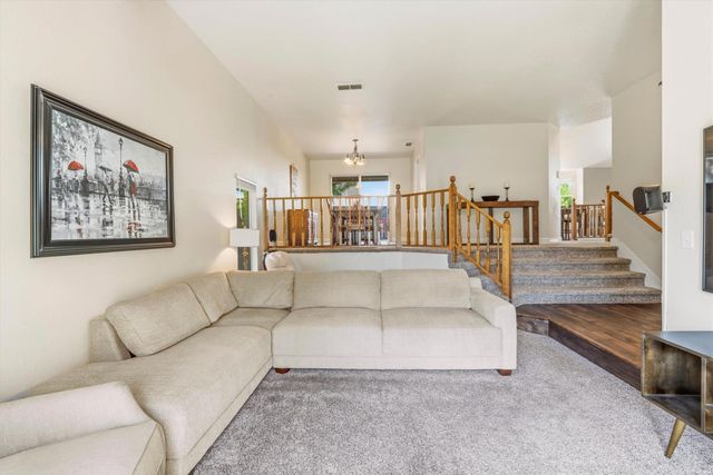 6505 Lennox Way, Elk Grove, CA 95758