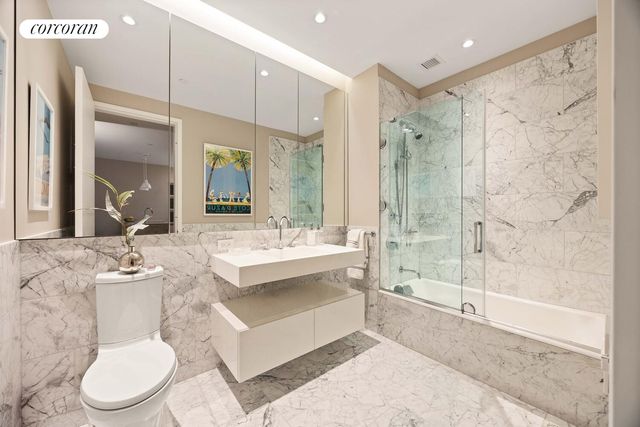 15 W 61st St Apt 5L, New York City, NY 10023