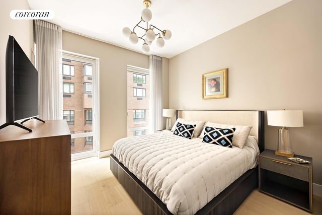 15 W 61st St Apt 5L, New York City, NY 10023
