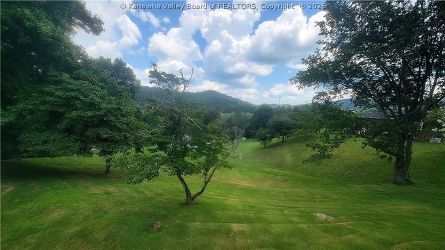 111 Morton Drive, Hamlin, WV 25523
