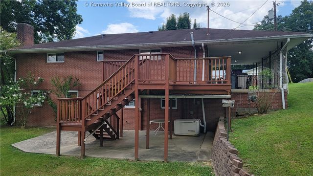 111 Morton Drive, Hamlin, WV 25523