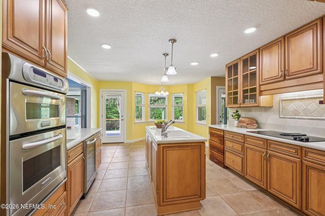 2810 RAVINES Road, Middleburg, FL 32068