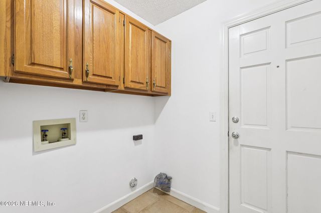 2810 RAVINES Road, Middleburg, FL 32068