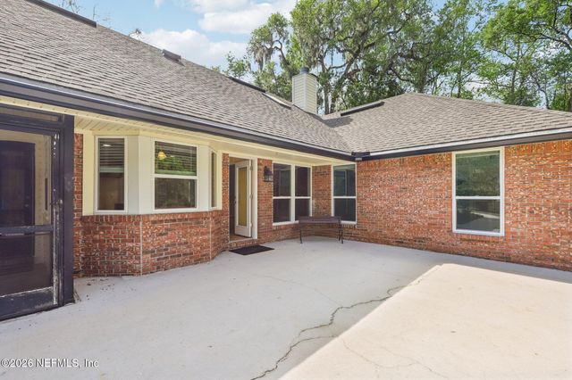 2810 RAVINES Road, Middleburg, FL 32068