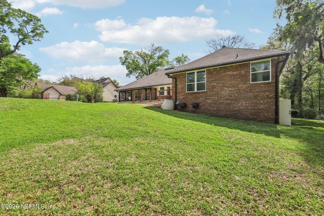 2810 RAVINES Road, Middleburg, FL 32068