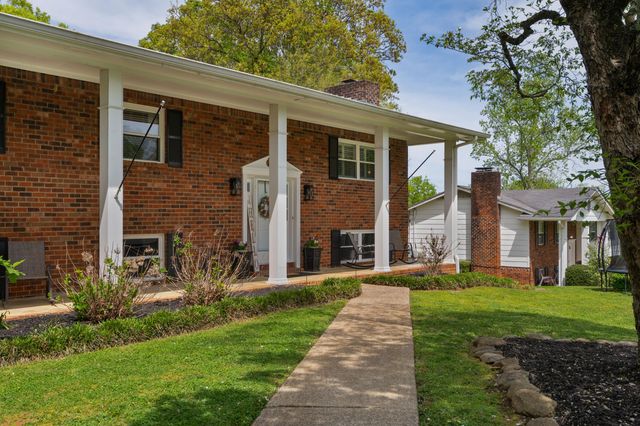 9211 Ramblewood Drive, Harrison, TN 37341