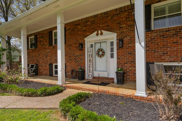 9211 Ramblewood Drive, Harrison, TN 37341