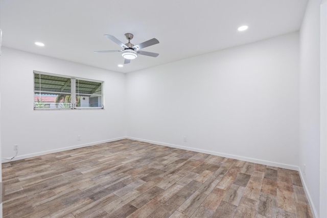 899 SE 2ND Avenue 203, Deerfield Beach, FL 33441