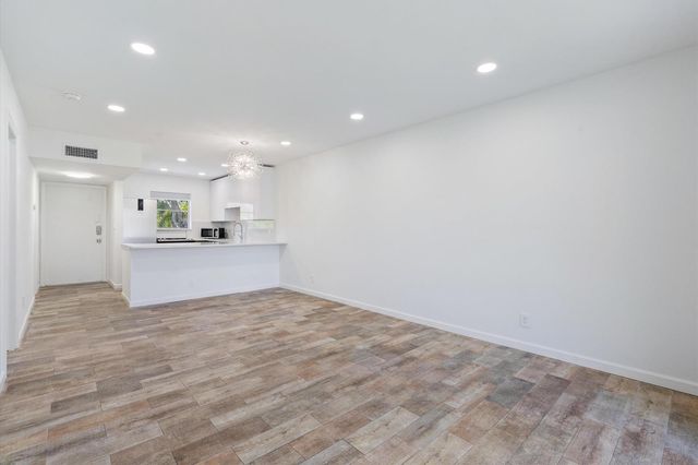 899 SE 2ND Avenue 203, Deerfield Beach, FL 33441