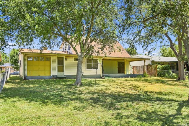 3146 WHITEWING LN, San Antonio, TX 78230