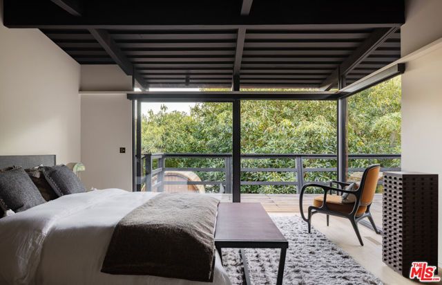 5949 Bonsall Drive, Malibu, CA 90265