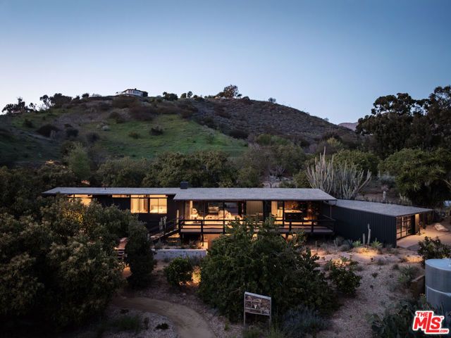 5949 Bonsall Drive, Malibu, CA 90265