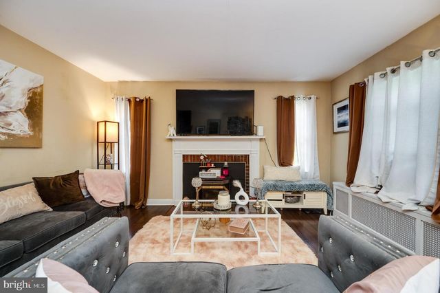 202 GERRY ST, Reading, PA 19611