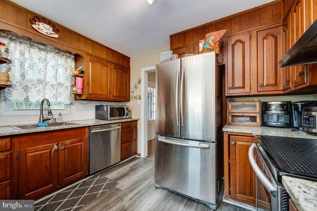 202 GERRY ST, Reading, PA 19611