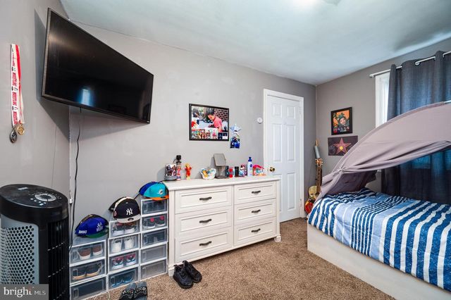 202 GERRY ST, Reading, PA 19611
