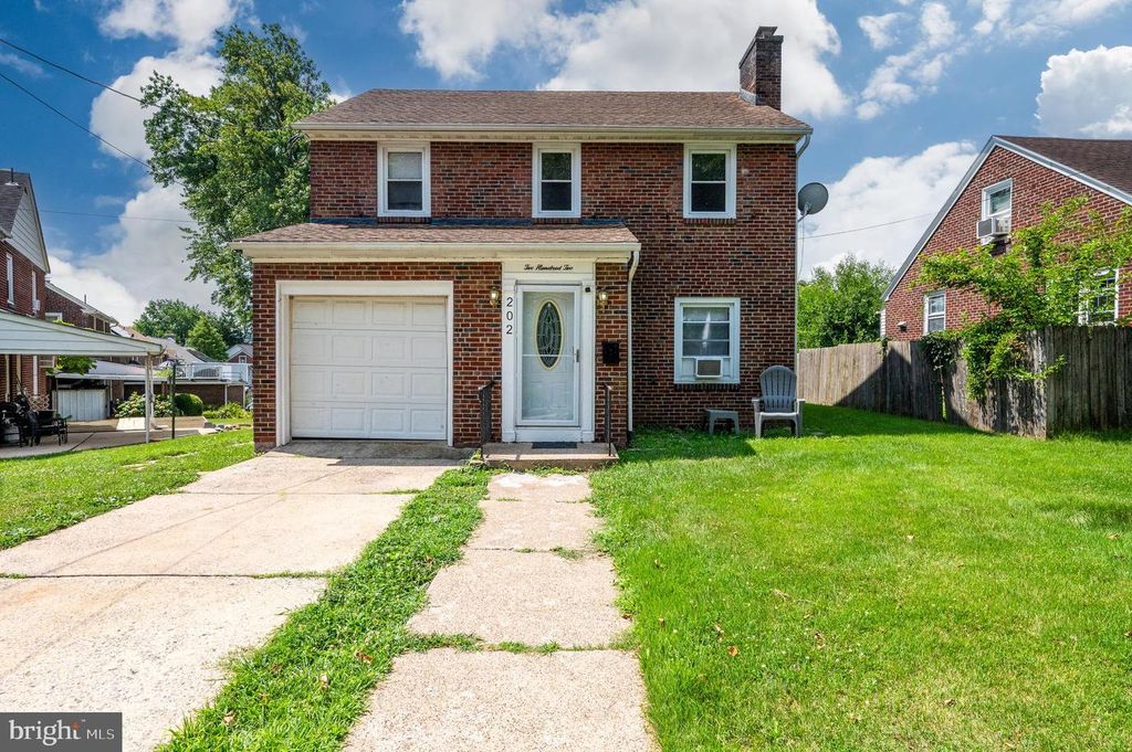 202 GERRY ST, Reading, PA 19611