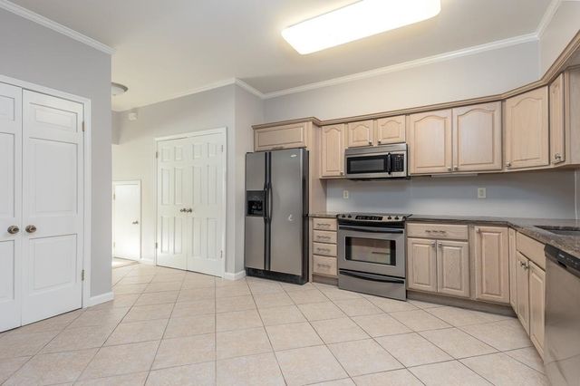 1806 KIMBROUGH RD, Germantown, TN 38138