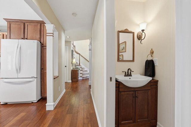 3241 PARKWOOD DRIVE, Stevens Point, WI 54481