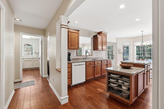 3241 PARKWOOD DRIVE, Stevens Point, WI 54481