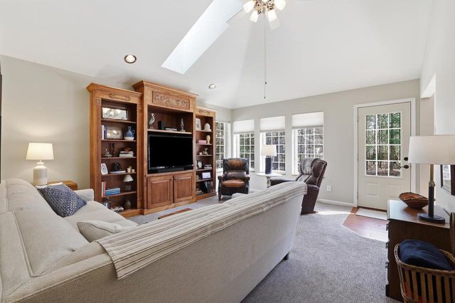 3241 PARKWOOD DRIVE, Stevens Point, WI 54481