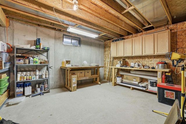 3241 PARKWOOD DRIVE, Stevens Point, WI 54481