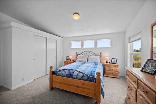 3511 N Brooks Rd, Medical Lake, WA 99022