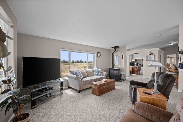 3511 N Brooks Rd, Medical Lake, WA 99022