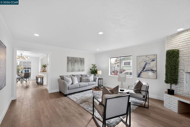 1340 Delacy Avenue, Martinez, CA 94553