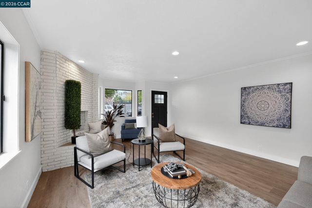 1340 Delacy Avenue, Martinez, CA 94553