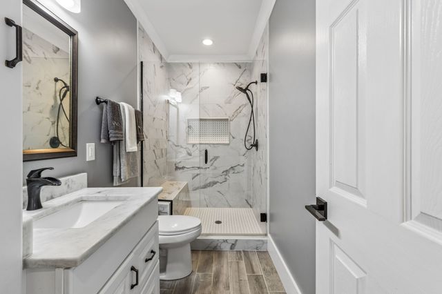 2112 Eastwood Ave, Nashville, TN 37212