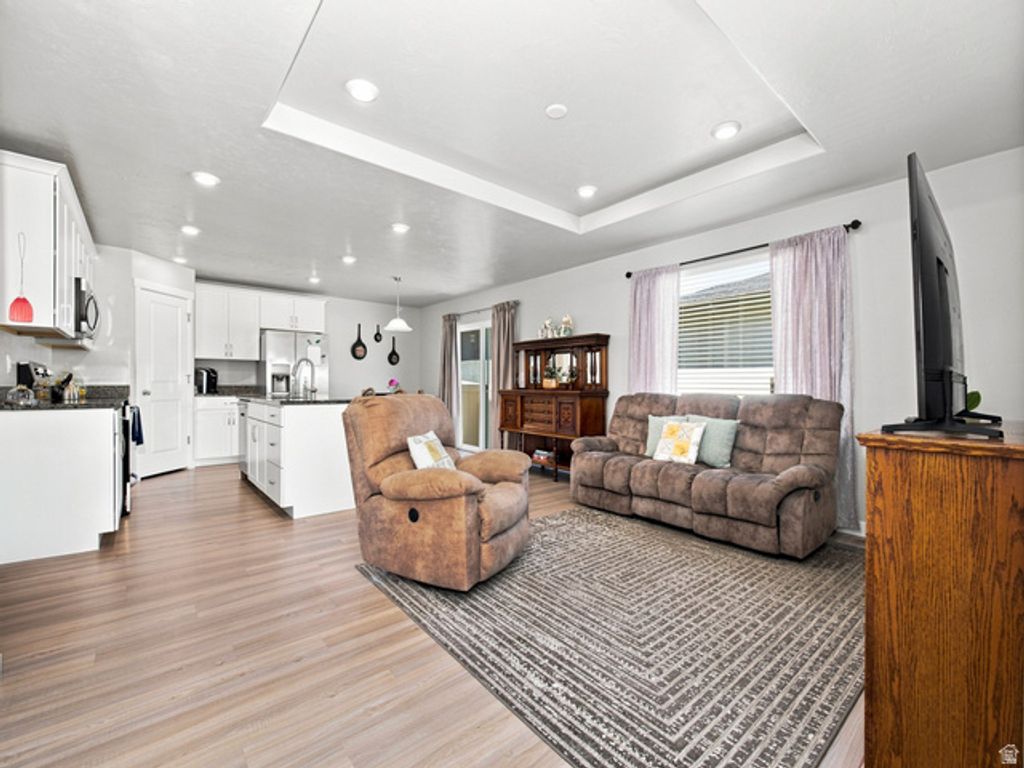 3194 S WOODEN NICKEL LN, Magna, UT 84044 — photo 4