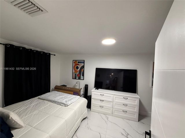 299 NE 46th St, Deerfield Beach, FL 33064