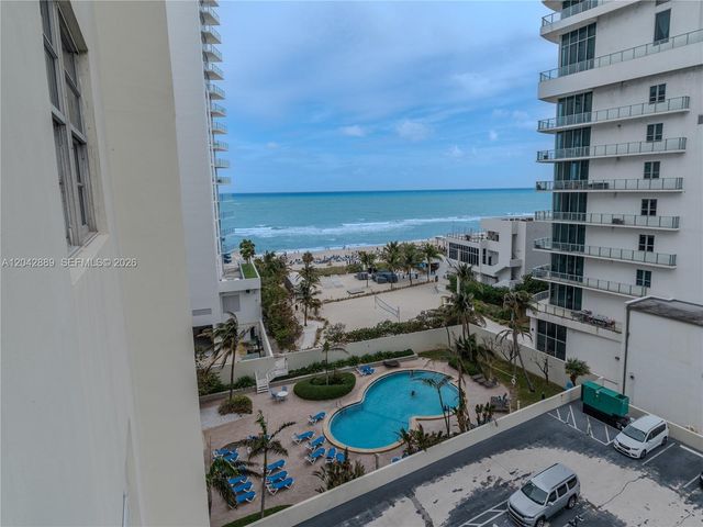 4001 S Ocean Drive 8J, Hollywood, FL 33019