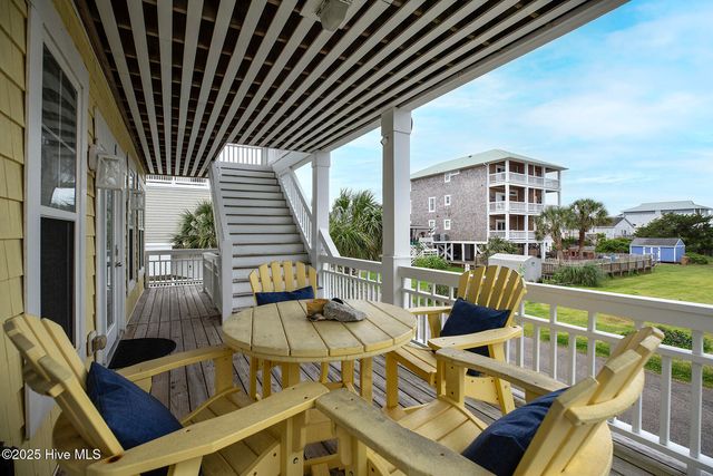 2 Clam Shell Lane Unit 6, Carolina Beach, NC 28428