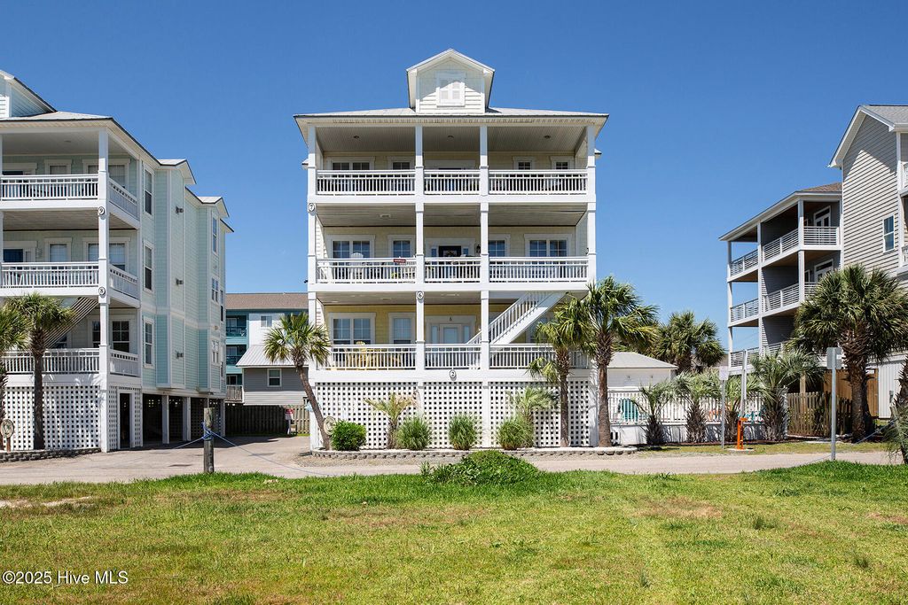 2 Clam Shell Lane Unit 6, Carolina Beach, NC 28428