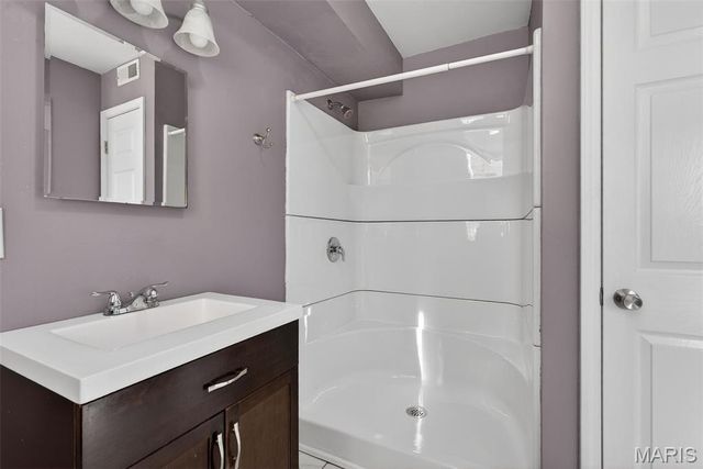 6416 Brockschmidt Place, St Louis, MO 63139