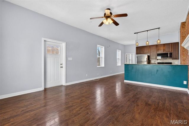 6416 Brockschmidt Place, St Louis, MO 63139