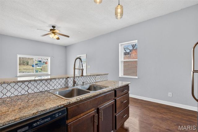 6416 Brockschmidt Place, St Louis, MO 63139