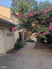 3002 COURTSIDE RD, Bowie, MD 20721