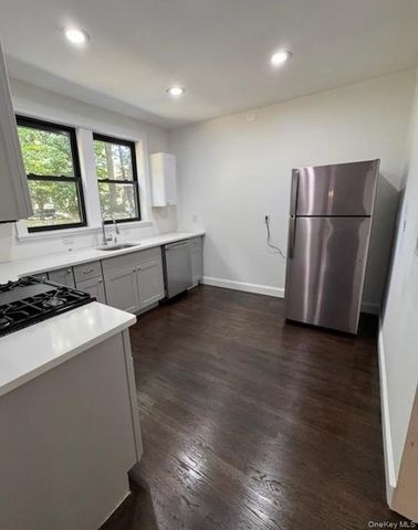 26 W Devonia Avenue 1, Fleetwood, NY 10552