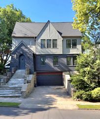 26 W Devonia Avenue 1, Fleetwood, NY 10552